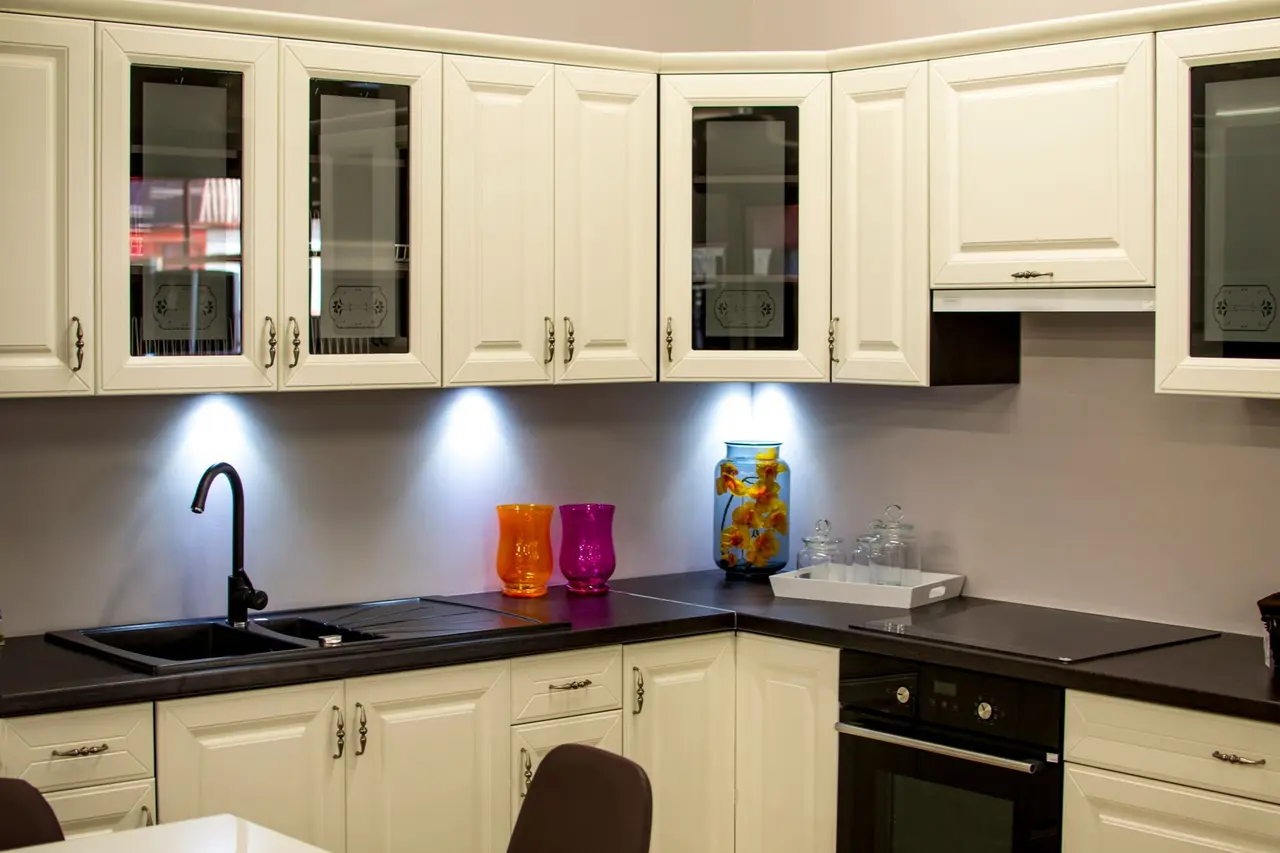 Cabinet Door Replacement in Alabama
